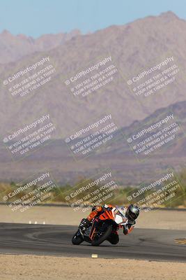media/Dec-15-2023-Apex Assassins (Fri) [[91f19fb1c7]]/Trackday 1/Session 2 (Turn 4 Entry)/